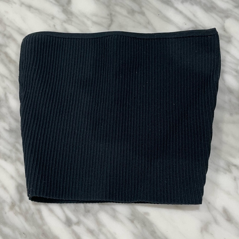 Babaton Sculpt Knit Cropped Tube Top
